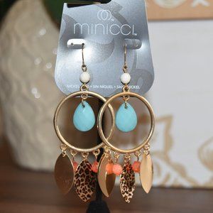 🍂 NWT Minicci Gold Hoop Earrings with Dangling Beads